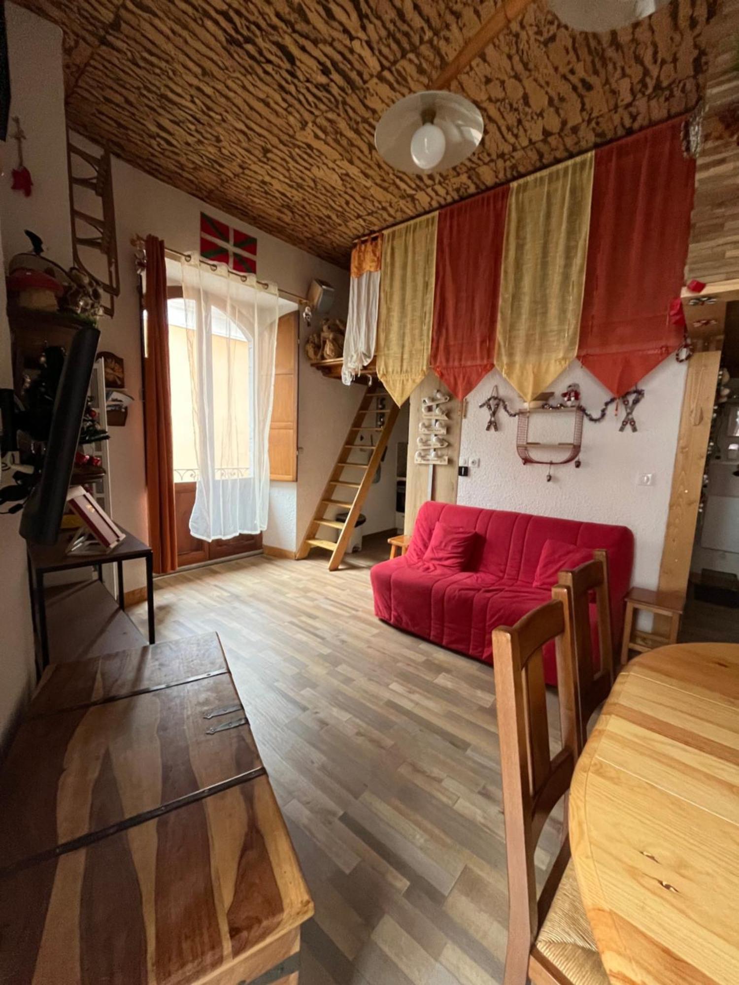Appartement Proche Centre Ville 4 Personnes Proche Telecabine Wifi Couchages 2 Mezzanines 1Bz Residence La Tourette Cauterets Exterior foto